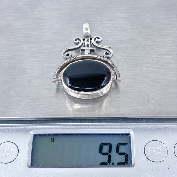 Reversible Oval Pendant | Mother of Pearl Onyx | Vintage Sterling Silver 925 - Picture 6 of 6